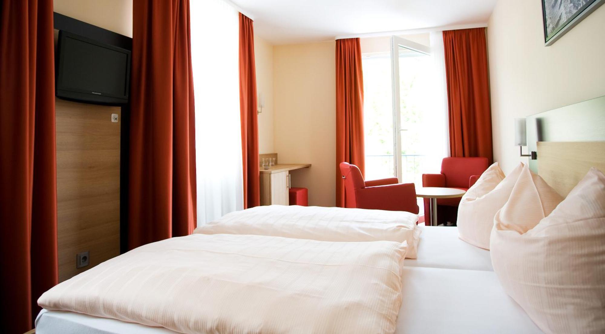 Hotel La Baia Cochem Eksteriør billede